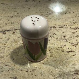 Mesa Tulip PEPPER Shaker